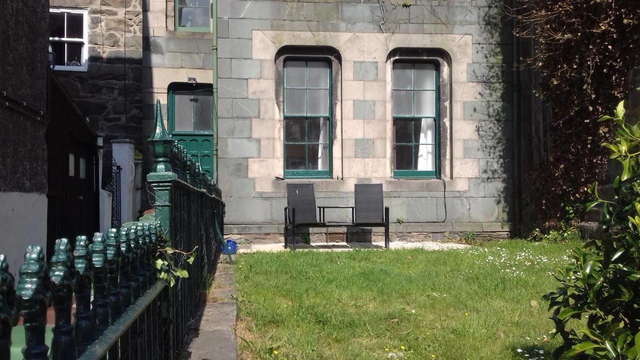 Ground Floor Barmouth Centre Apartment With Garden Exterior foto